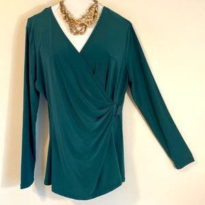 NWOT Silky green top
